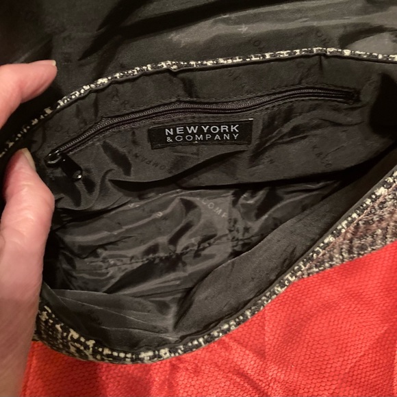 Vintage New York & Company Purse - Picture 2 of 4